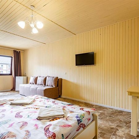Nikoletta Hotell Solotvyno Exteriör bild