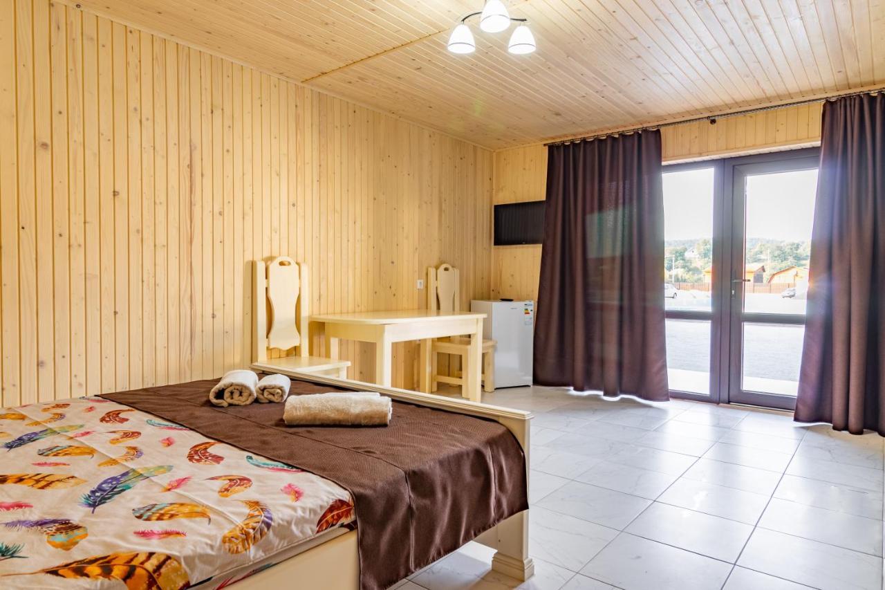 Nikoletta Hotell Solotvyno Exteriör bild