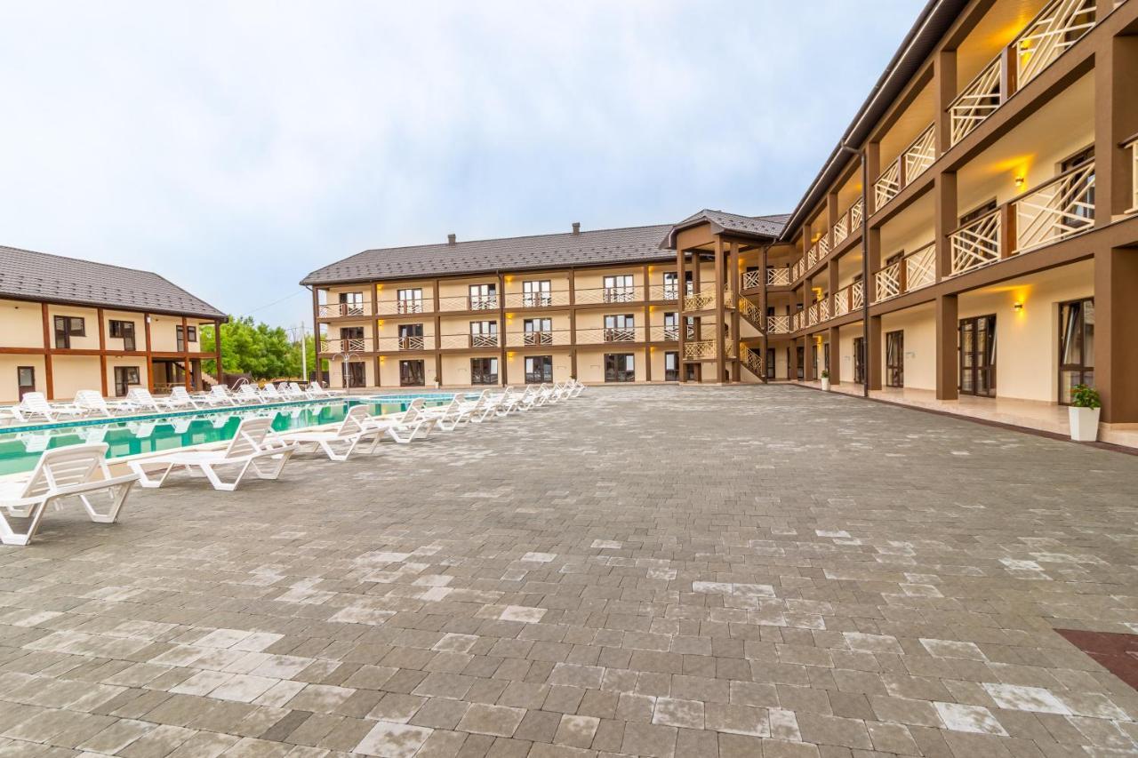 Nikoletta Hotell Solotvyno Exteriör bild