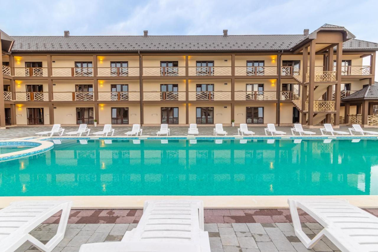 Nikoletta Hotell Solotvyno Exteriör bild