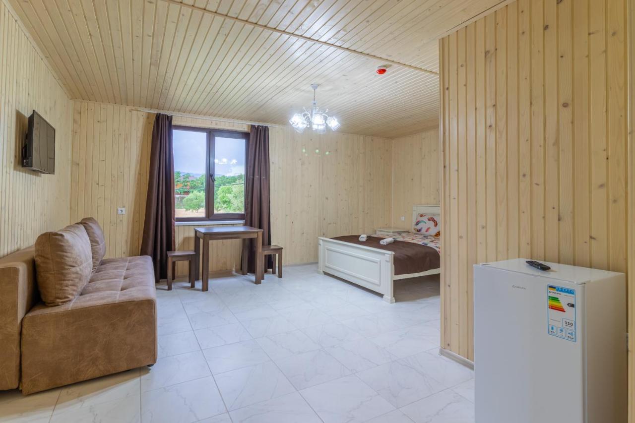Nikoletta Hotell Solotvyno Exteriör bild
