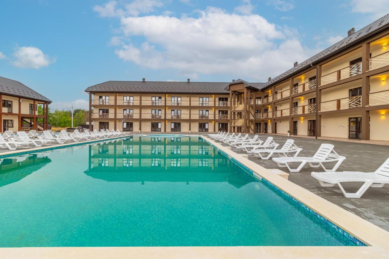 Nikoletta Hotell Solotvyno Exteriör bild