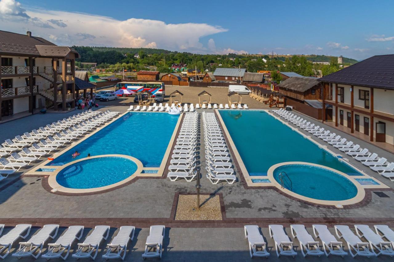 Nikoletta Hotell Solotvyno Exteriör bild