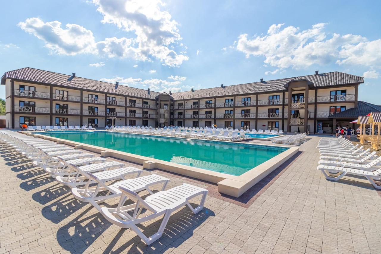 Nikoletta Hotell Solotvyno Exteriör bild