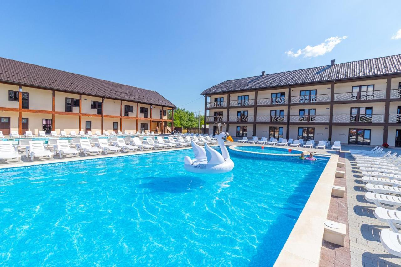 Nikoletta Hotell Solotvyno Exteriör bild