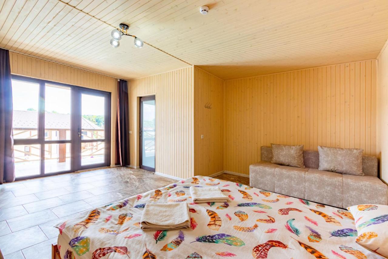 Nikoletta Hotell Solotvyno Exteriör bild