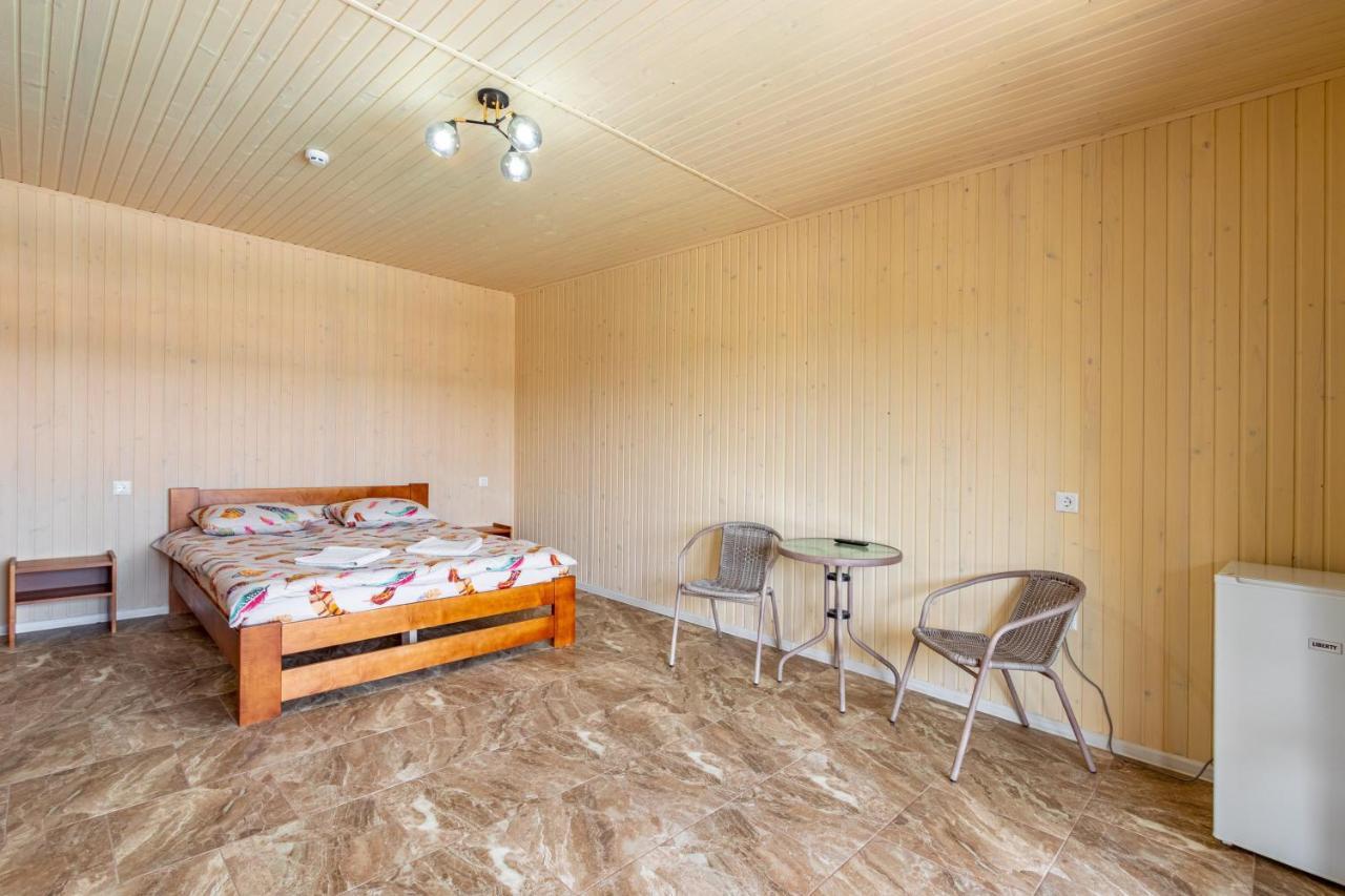Nikoletta Hotell Solotvyno Exteriör bild